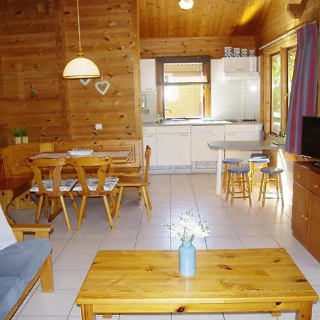 Шале Du Soleil Mauroux (Lot)